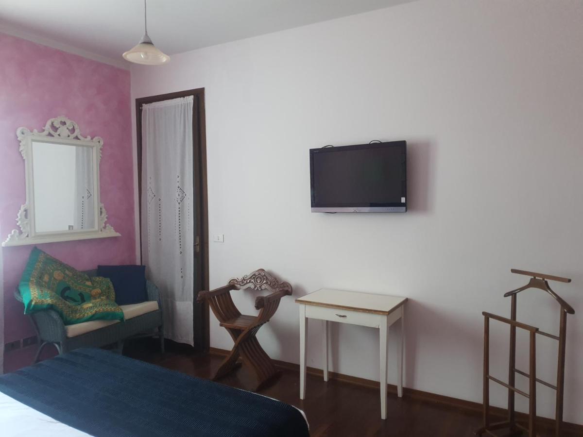 Villa Elsa, Cesena Zona Ippodromo Εξωτερικό φωτογραφία
